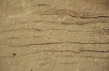 Fissures dependent on stone structure (tL)